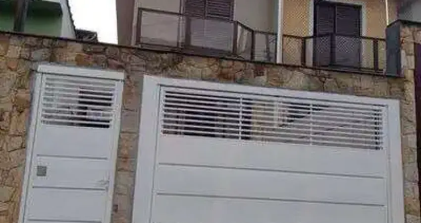 Sobrado com 3 Dormitórios, Suíte e Excelente Estrutura