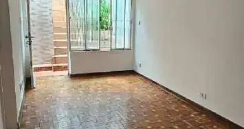 Casa com 3 quartos para alugar na Rua Barnabé Coutinho, Vila Albertina, São Paulo