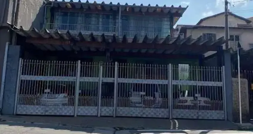Sobrado Amplo com Edícula – Ideal para Residencial ou Comercial