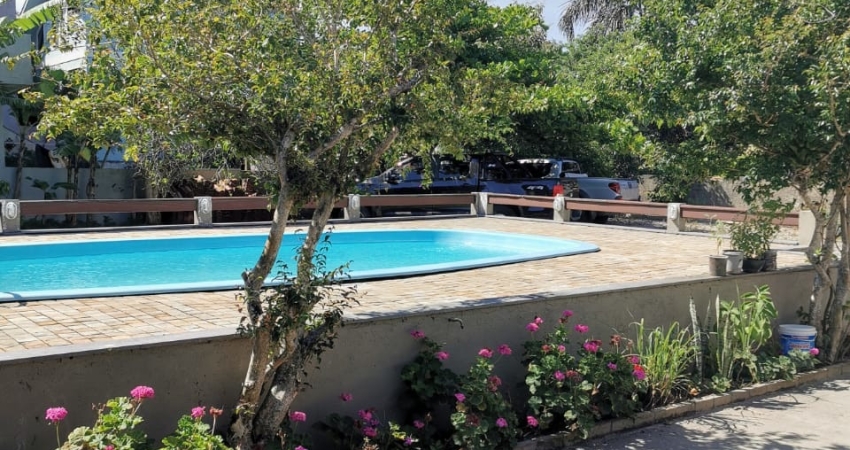 casa dos sonhos na Barra da lagoa,espaço, conforto e localização previlegiada.