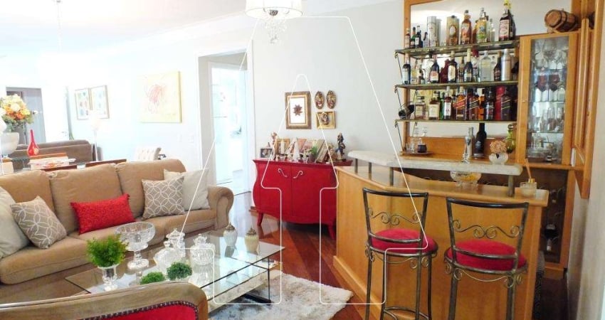 Apartamento no Condomínio Edifício Jequitibá em Araçatuba/SP