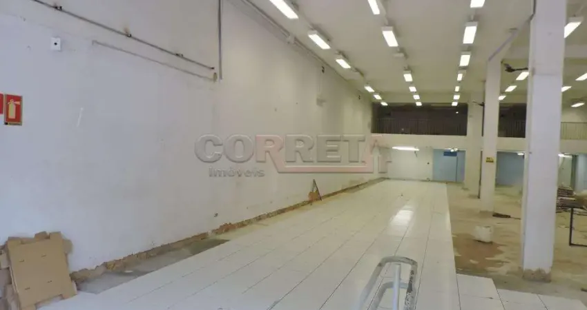Casa comercial para alugar no São João, Araçatuba 