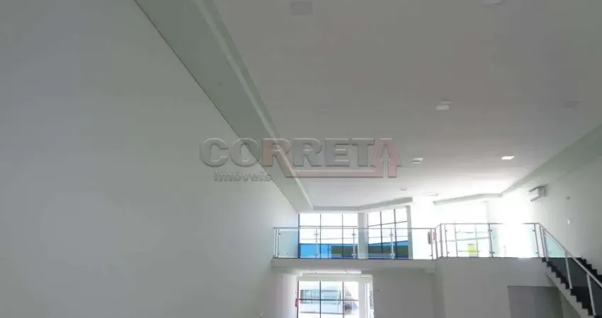 Casa comercial à venda no Planalto, Araçatuba 