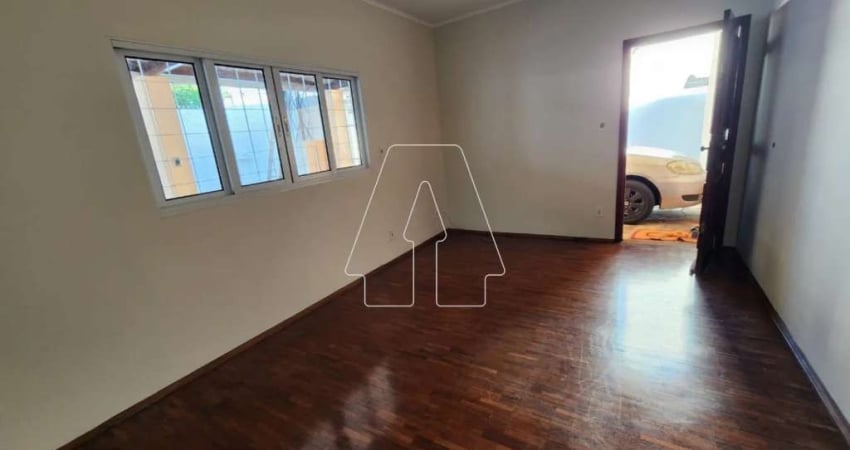 Casa Residencial no bairro Jardim Sumaré em Araçatuba-SP