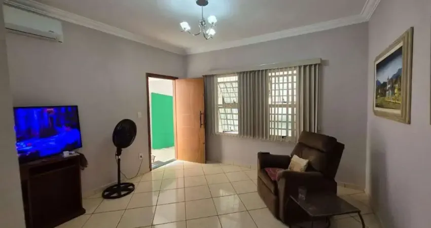 Casa em condomínio fechado com 3 quartos à venda na Vila Bandeirantes, Araçatuba