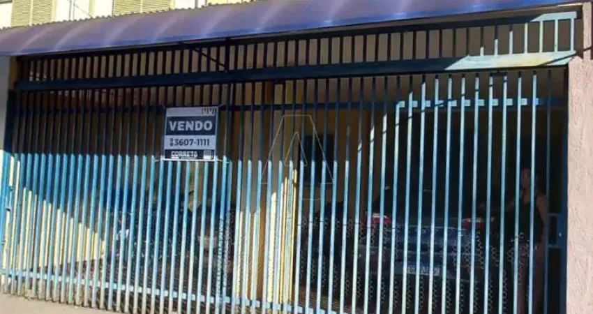 Casa com 3 quartos à venda no Bairro das Bandeiras, Araçatuba