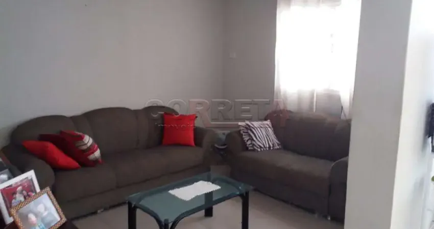 Casa com 3 quartos à venda no Icaray, Araçatuba