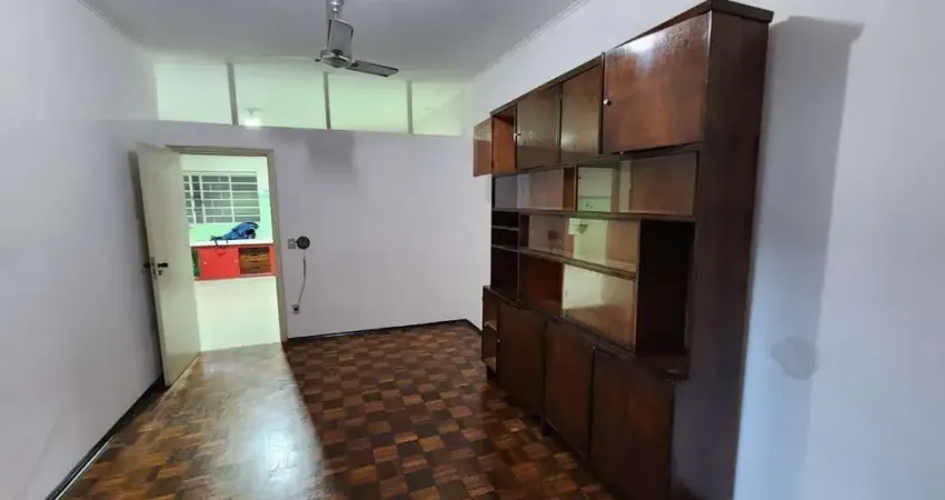 Casa com 3 quartos para alugar no Umuarama, Araçatuba 