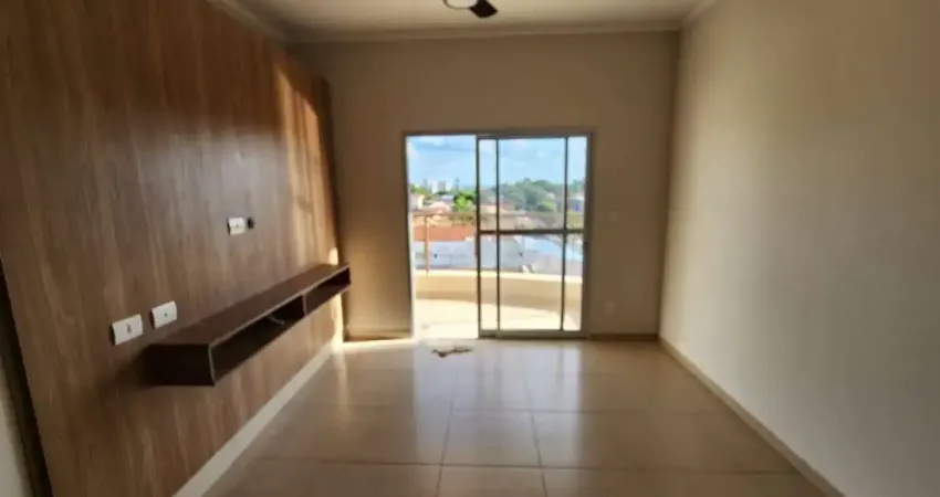 Apartamento com 3 quartos para alugar no São João, Araçatuba