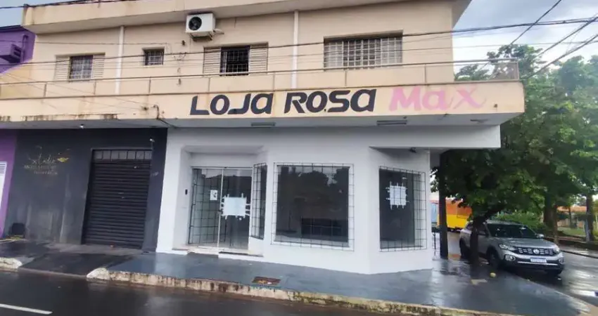 Casa com 3 quartos à venda no Planalto, Araçatuba