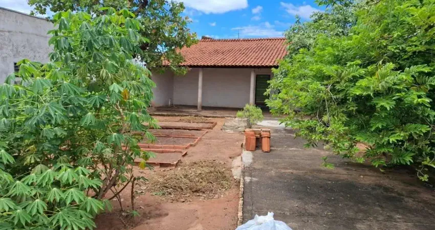 Casa com 2 quartos à venda no Iporã, Araçatuba