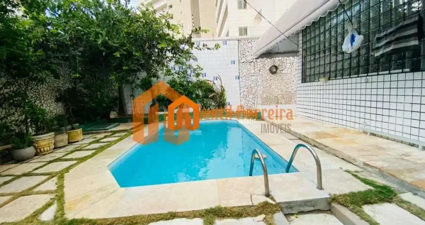 Casa em condomínio fechado com 4 quartos à venda na Rua Jornalista Nertan Macêdo, --, Cocó, Fortaleza