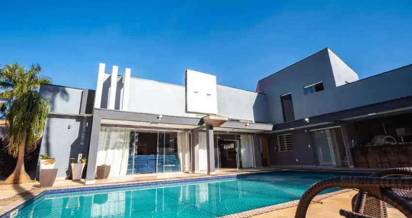 LINDA CASA TÉRREA À VENDA NO CONDOMÍNIO TERRAS DO ITAICI