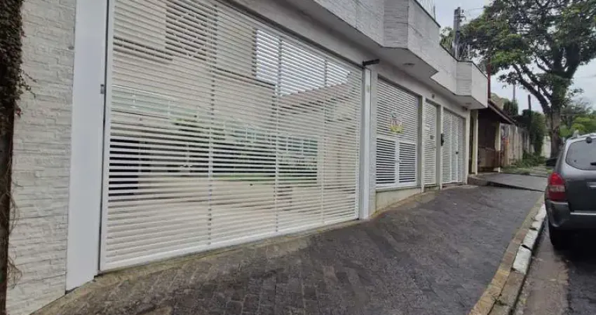 Casa condomínio 180m2, com 3 quartos, 2 vagas e área gourmet em vila lúcia