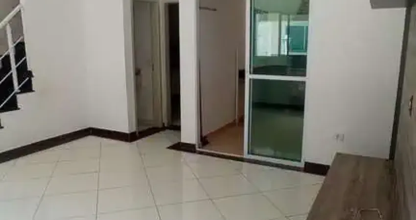 Casa Condomínio 120m2, 3 dormitórios, com Churrasqueira