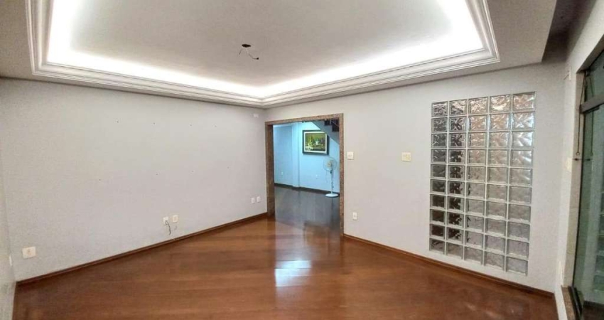 Casa com 3 quartos à venda na Rua Bogotá, 38, Utinga, Santo André