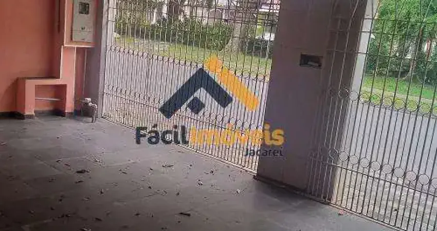 Casa para Venda em Jacareí, Parque Itamarati, 3 dormitórios, 2 banheiros, 2 vagas