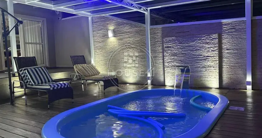 Casa com 3 quartos à venda na Rua Nicolau Serrato Sobrinho, 1316, Novo Mundo, Curitiba