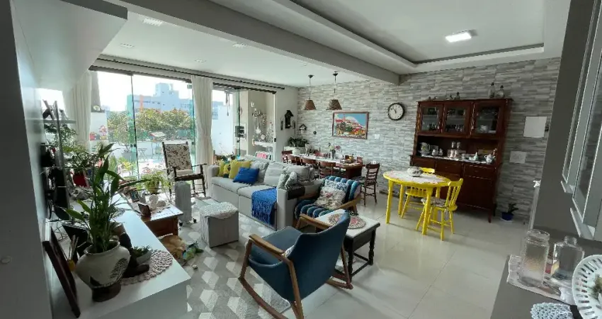 COBERTURA COM 3 DORMITORIOS E 2 SUITES NOS INGLESES