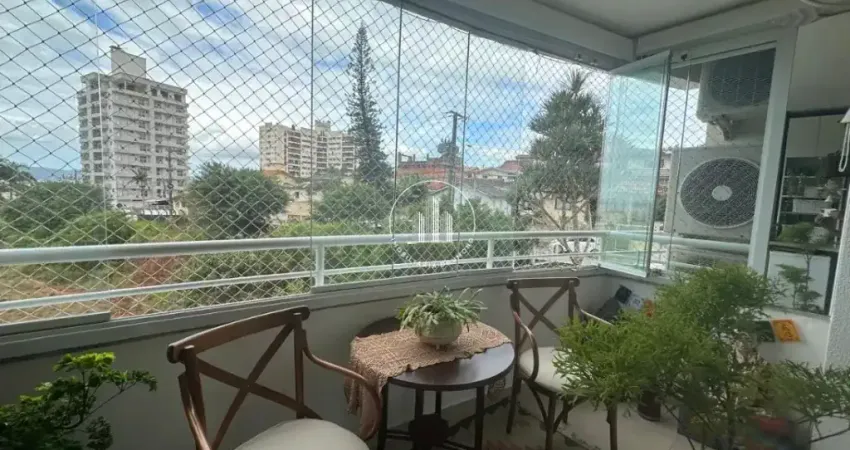 APTO DE 3 QUARTOS COM SUITE E 2 VAGAS, EXCELENTE LOCALIZAÇAÕ EM SÃO JOSÉ