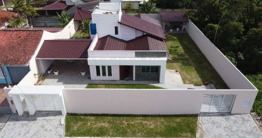Casa em Itapoá/SC no Cambijú