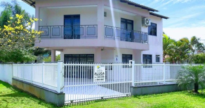 Casa em Sai Mirim  -  Itapoá