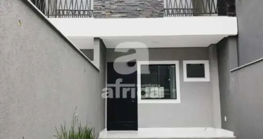 Sobrado 02 suÍtes e c/ Ótima localizaÇÃo, Morretes, Itapema - SC