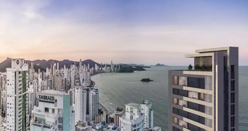 Em Construção | Excelente Apartamento 4 Suítes, 3 vagas de garagem no Centro em Balneário Camboriú/SC - Imobiliária África