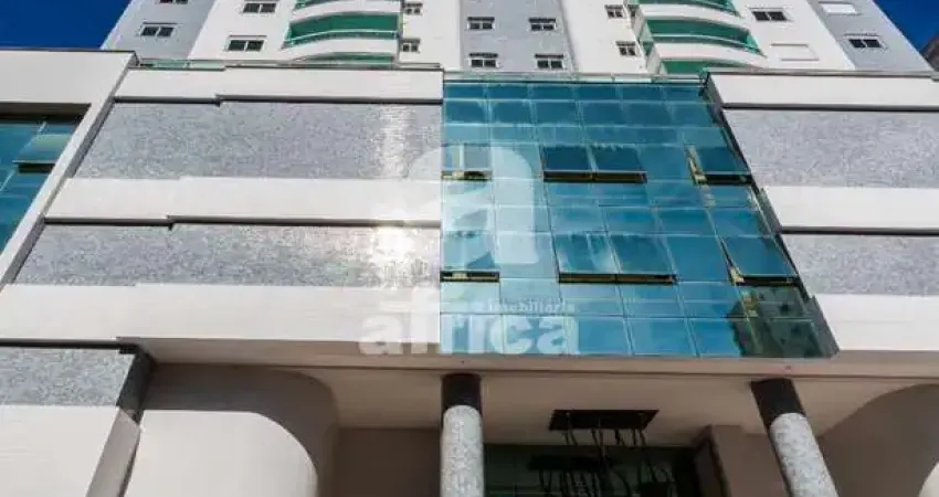 Excelente apartamento mobiliado | 4 quartos sendo 2 suítes + 2 demi-suítes, 4 vagas de garagem no centro em balneário camboriú/sc - imobiliária áfrica, centro, balneário camboriú - sc