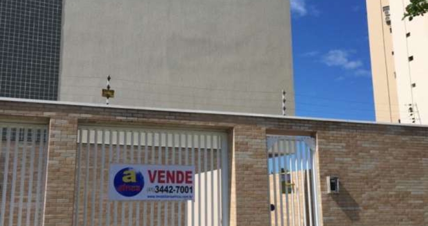 Sobrado Triplex com 3 Quartos sendo 1 Suíte, 3 vagas de Garagem no Centro em Guaratuba/PR - Imobiliária África