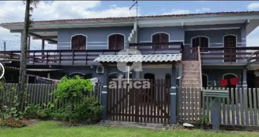 Casa com 4 quartos à venda na Rua Teixeira Soares, 74, Cohapar, Guaratuba