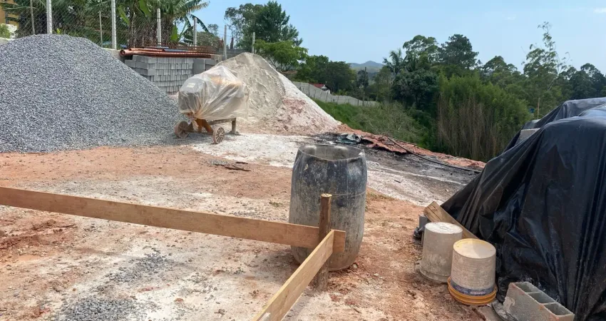 Terreno à venda na Estrada Keida Harada, 169, Ipelândia, Suzano