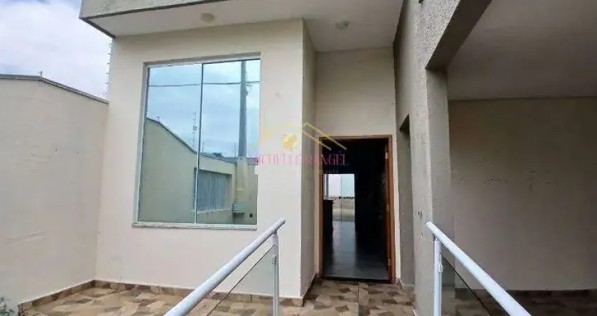 Casa villa branca – 3 dormitórios, área gourmet e piscina – 250 m