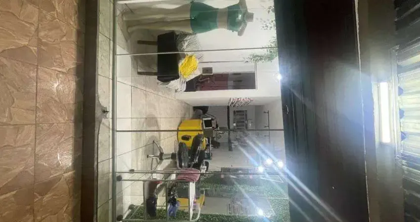 Sala comercial à venda na Rua Santana do Ipanema, 340, Bangu, Rio de Janeiro