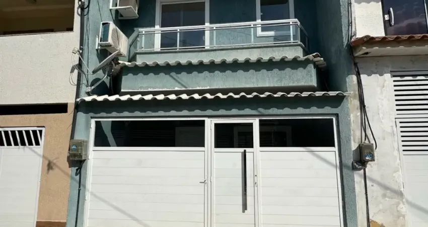 Casa em condomínio fechado com 2 quartos à venda na Rua Carumbé, Realengo, Rio de Janeiro