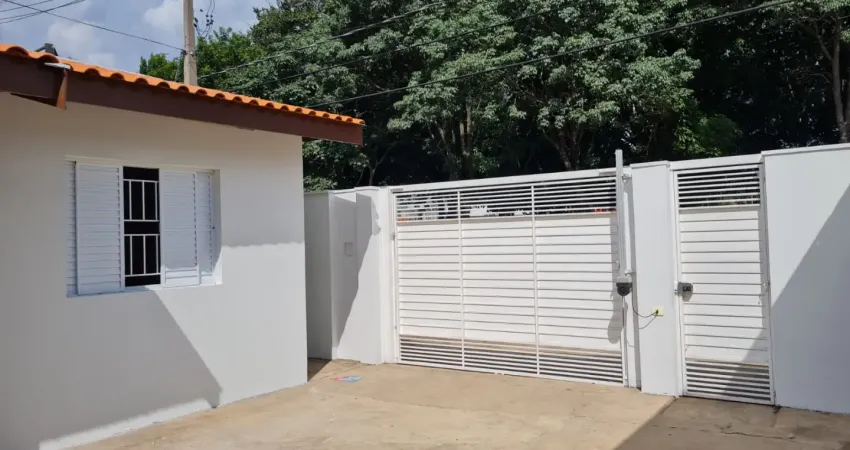 Casa com 3 quartos para alugar na Avenida Vitório Pavan, 350, Parque São Luiz, Jundiaí