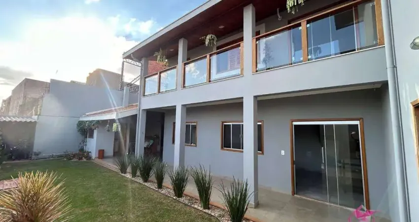 Sobrado com 3 dormitórios à venda, 220 m² por R$ 730.000,00 - Jardim Vista Alegre - Leme/SP