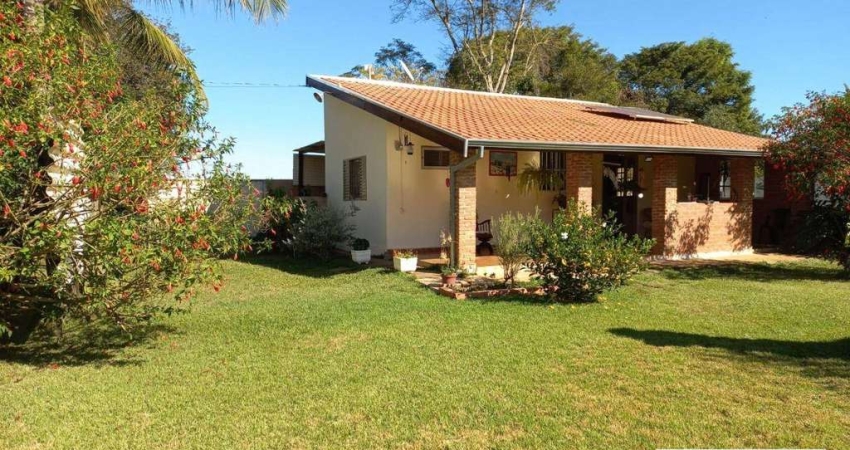 Chácara com 2 dormitórios à venda, 1533 m² por R$ 530.000,00 - Taquari Ponte - Leme/SP