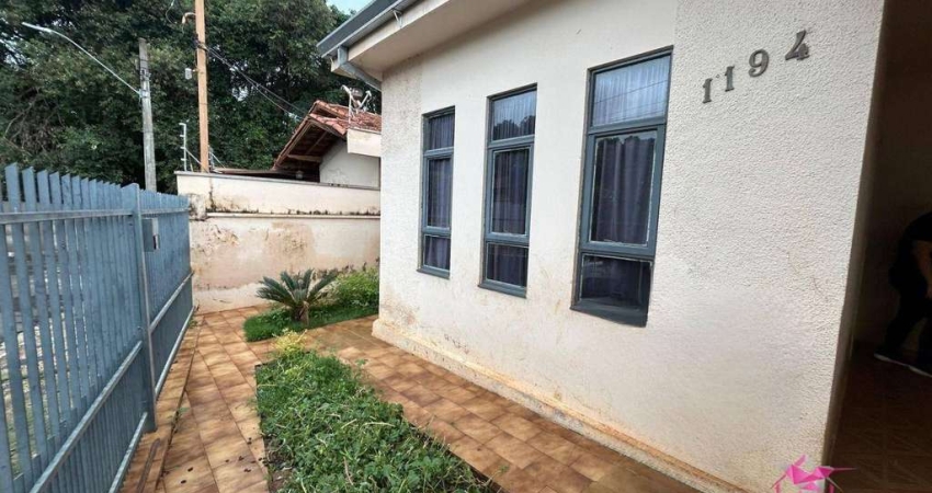 Casa com 3 dormitórios à venda, 92 m² por R$ 250.000,00 - Centro - Leme/SP