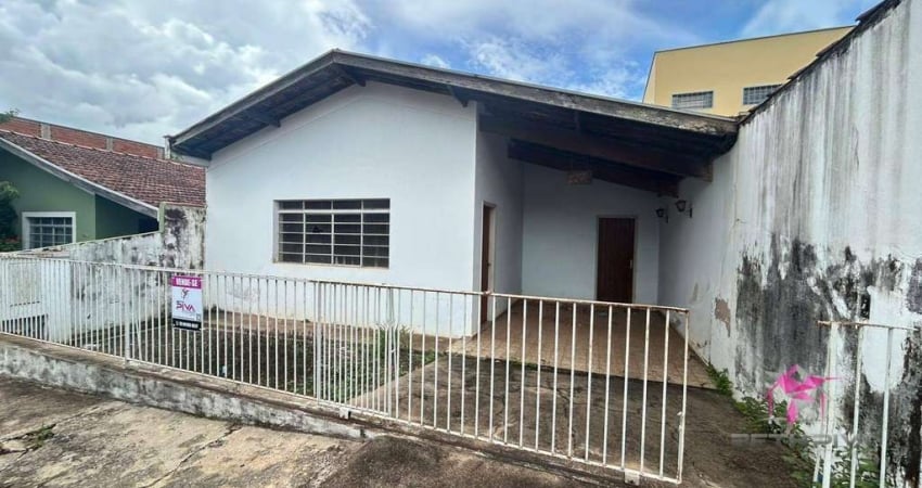 Casa com 3 dormitórios à venda por R$ 300.000,00 - Centro - Santa Cruz da Conceição/SP