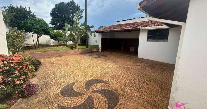 Casa com 2 dormitórios à venda, 175 m² - Vila Hilsdorf - Leme/SP