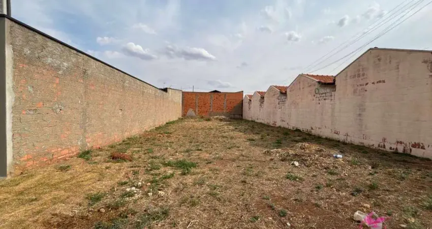 Terreno à venda no Jardim Universitário, Leme 