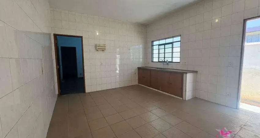 Casa com 3 quartos à venda no Jardim Presidente, Leme