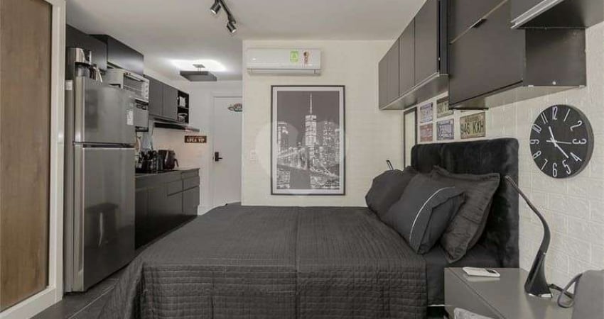 Apartamento com 1 dormitório para alugar, 24 m² por R$ 3.100/mês - Auxiliadora - Porto Alegre/RS