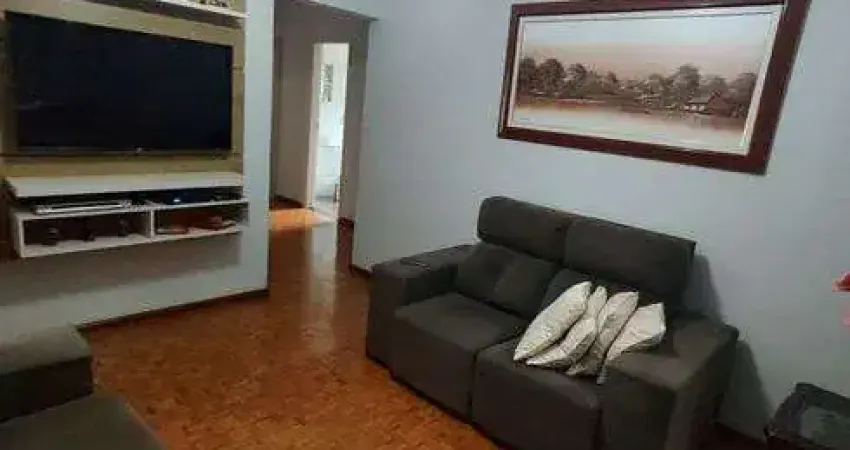 Casa para venda tem 202 metros quadrados com 5 quartos em Vila Paulista - Bauru - SP