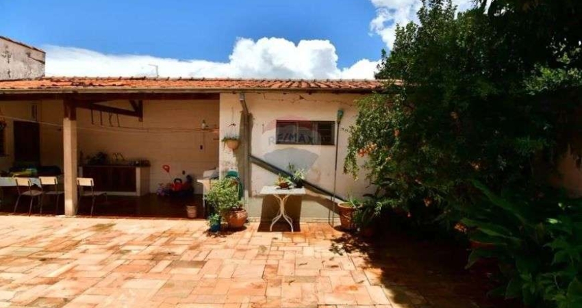 Casa - Venda - Rio Claro, São Paulo. Próximo ao Ginásio de Esportes - Vila Santo Antônio.