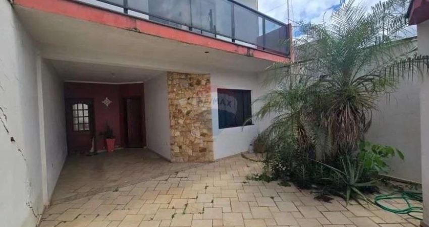 Casa com 3 quartos à venda na Rua Canadá, 46, Parque das Nações, Americana