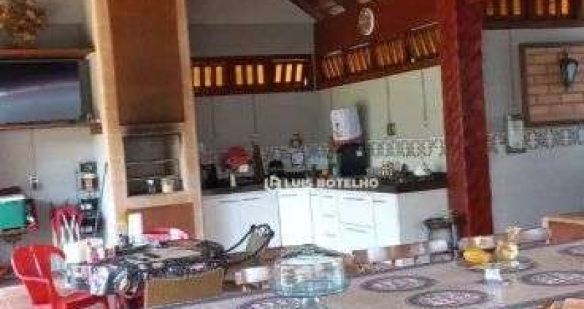 Casa com 3 dormitórios à venda, 246 m² por R$ 1.600.000,00 - Riviera do Tietê - Tietê/SP