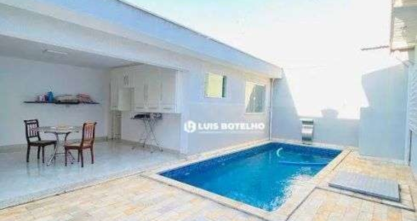Casa com 3 dormitórios à venda, 190 m² por R$ 820.000,00 - Nova Piracicaba - Piracicaba/SP