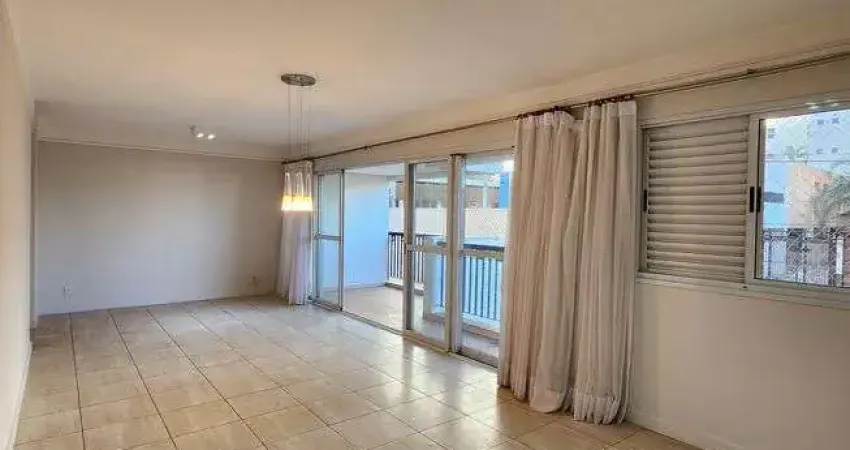 Apartamento à venda tem138m² com 3 quartos no residencial Europa em Bauru-SP